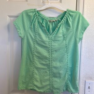 Soft Surrounding light green, v-neck, capped sleeve top.